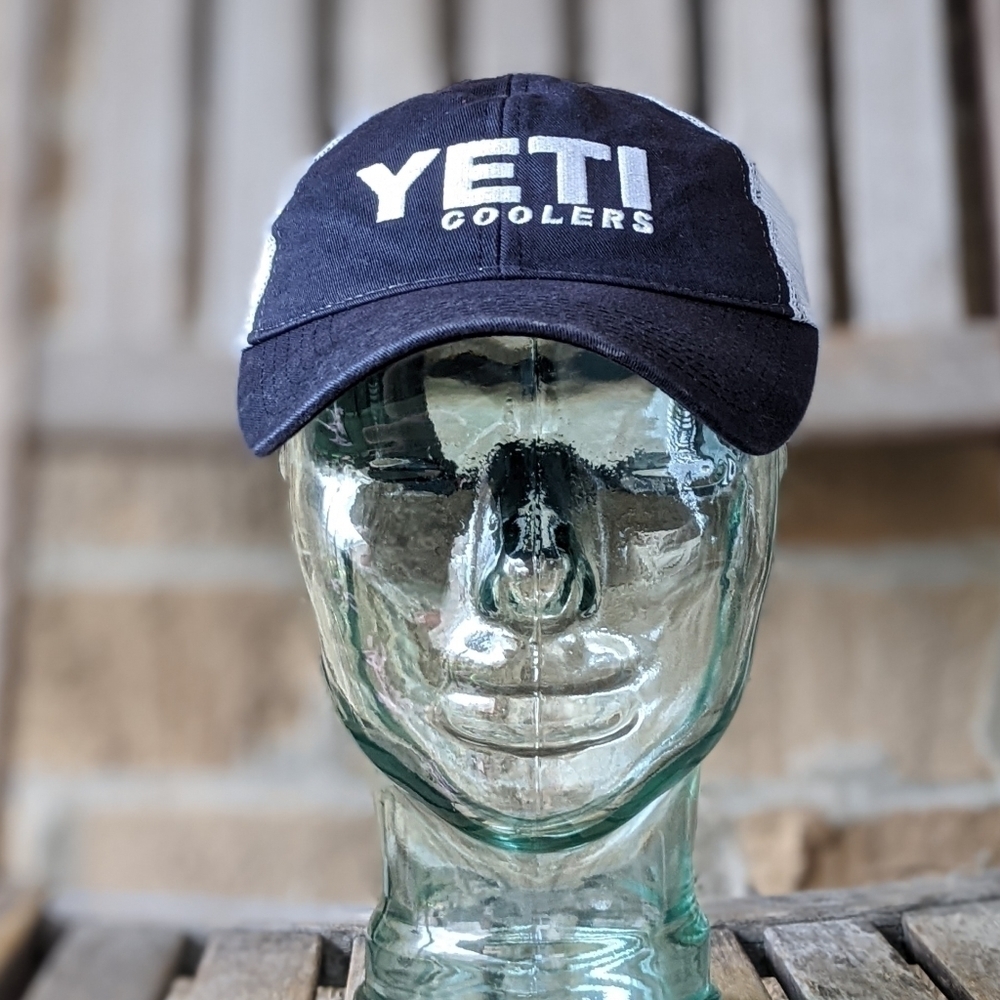 Yeti Coolers Navy Blue Embroidered Mesh Snapback Hat